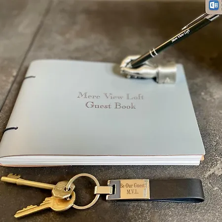 شقة Mere View Loft, *