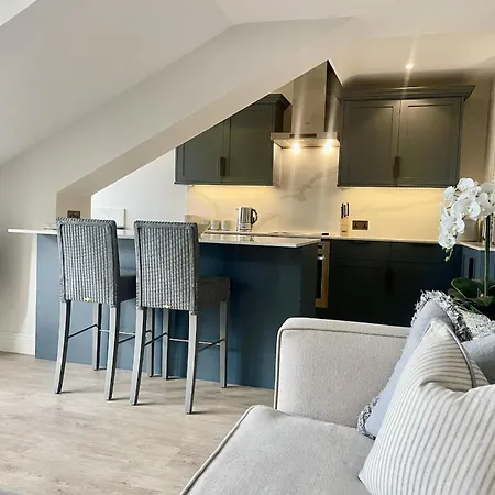 דירה Mere View Loft, *