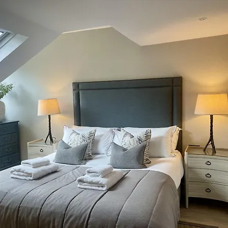 Daire Mere View Loft, Bowness-on-Windermere