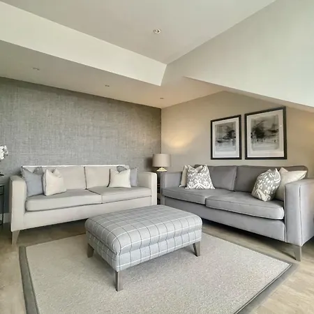 Mere View Loft, Bowness-on-Windermere